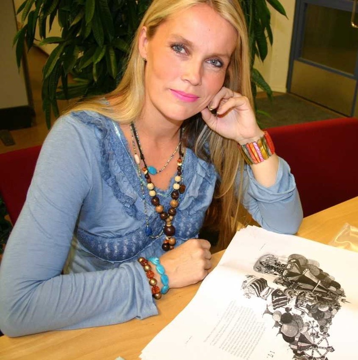 Katariina Leino Radiofiskars Katariina Leino Radiofiskars